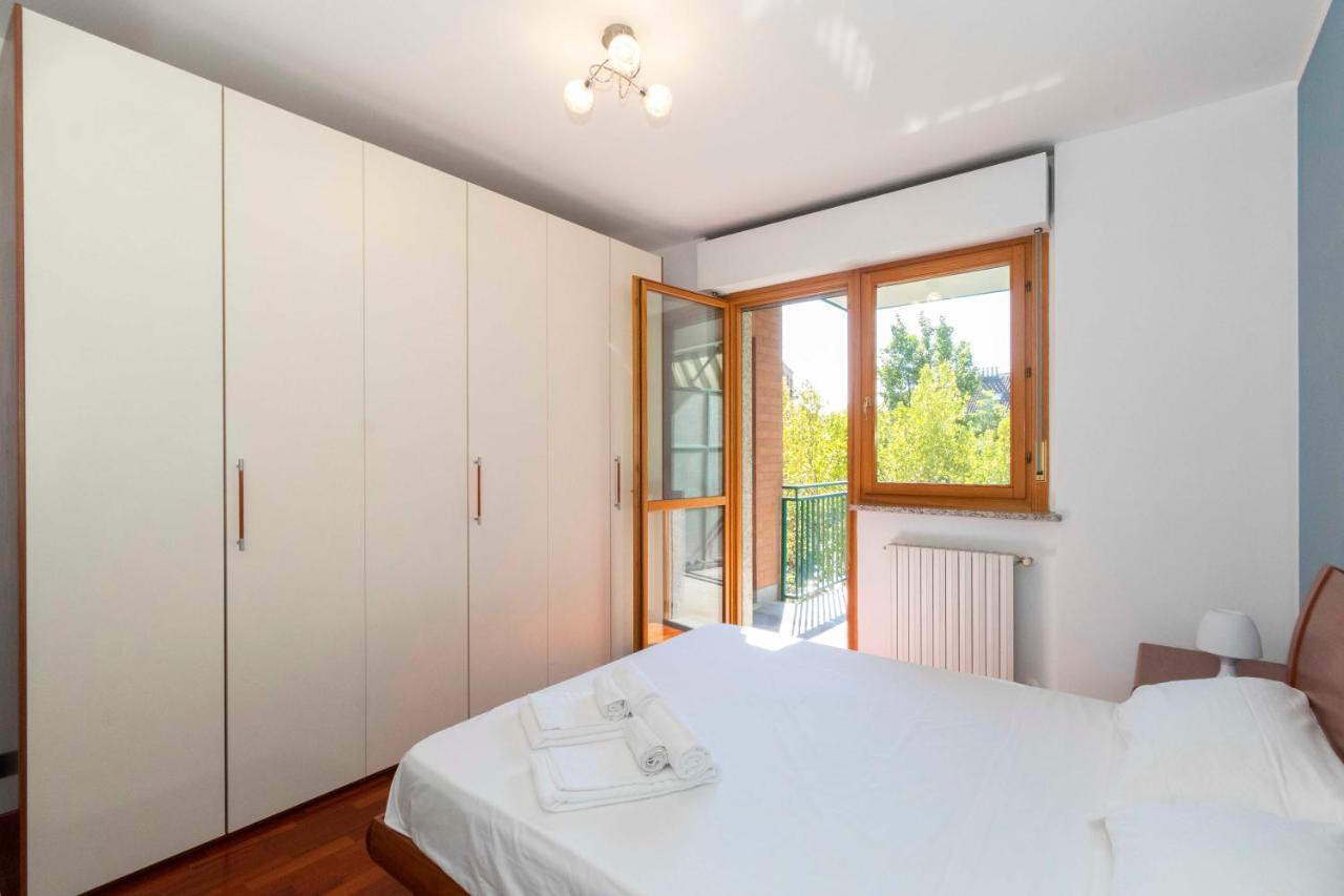 토리노 Cozy&Spacious Apt 2 Min Walk From The Tram Stop! 아파트 외부 사진