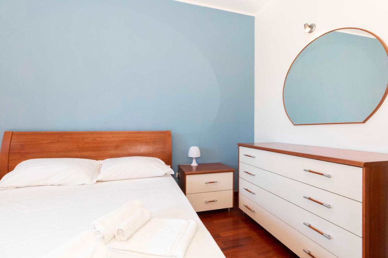 토리노 Cozy&Spacious Apt 2 Min Walk From The Tram Stop! 아파트 외부 사진
