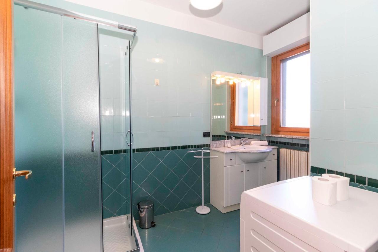 토리노 Cozy&Spacious Apt 2 Min Walk From The Tram Stop! 아파트 외부 사진