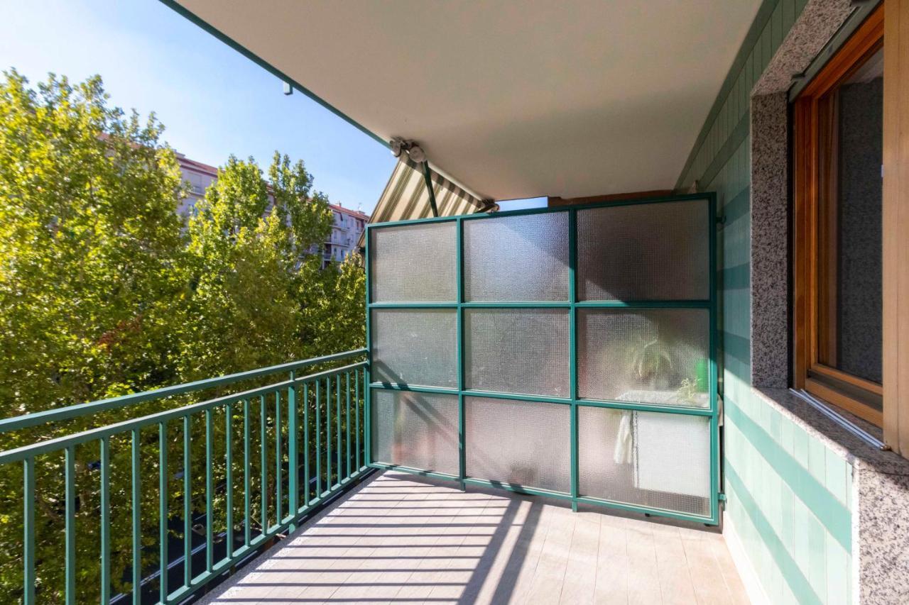 토리노 Cozy&Spacious Apt 2 Min Walk From The Tram Stop! 아파트 외부 사진
