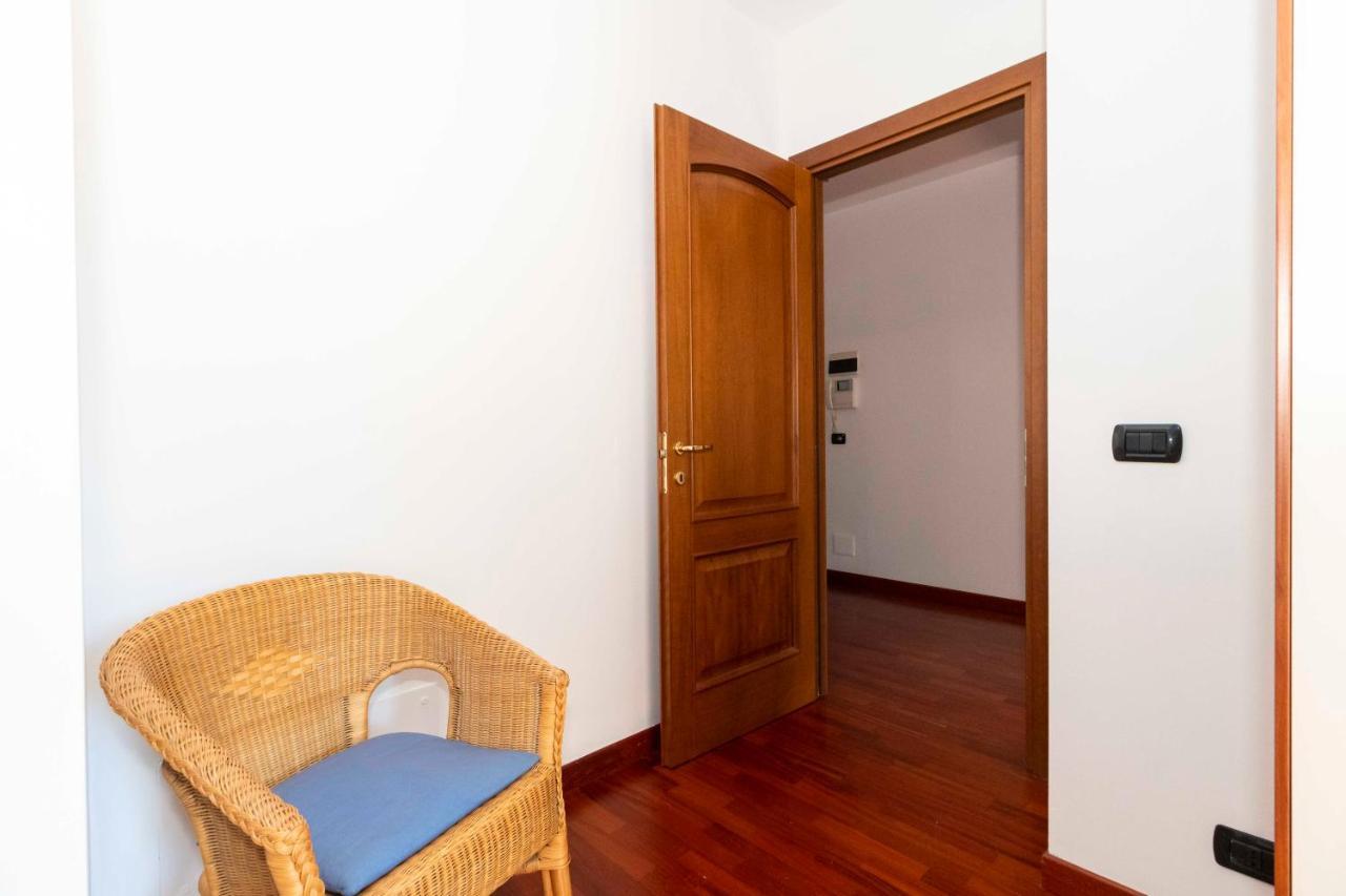 토리노 Cozy&Spacious Apt 2 Min Walk From The Tram Stop! 아파트 외부 사진