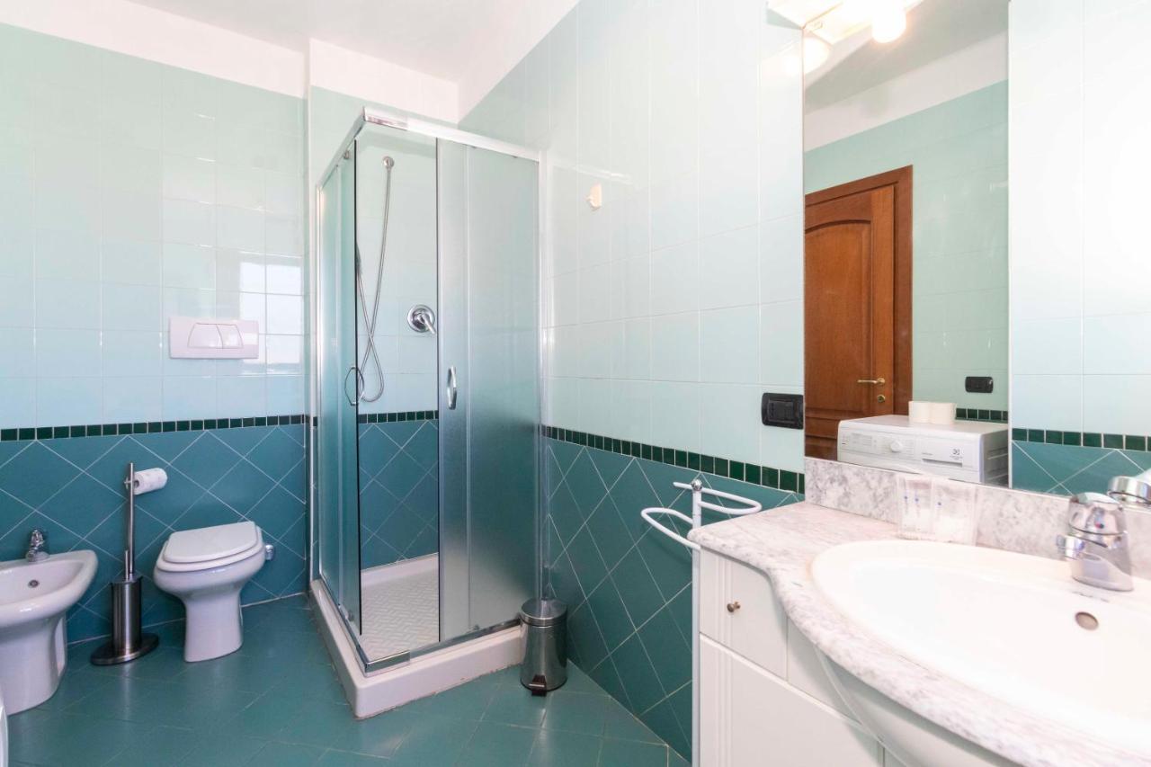 토리노 Cozy&Spacious Apt 2 Min Walk From The Tram Stop! 아파트 외부 사진