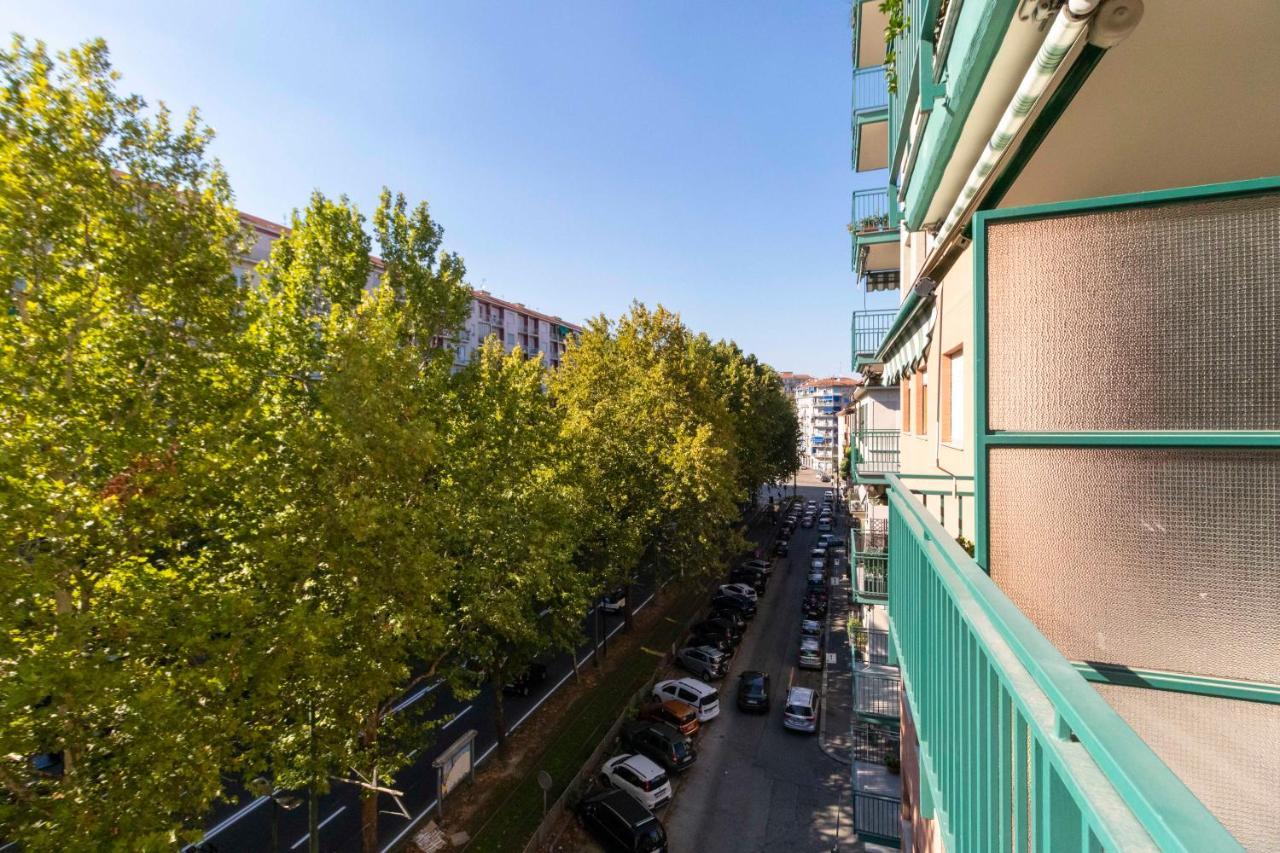 토리노 Cozy&Spacious Apt 2 Min Walk From The Tram Stop! 아파트 외부 사진